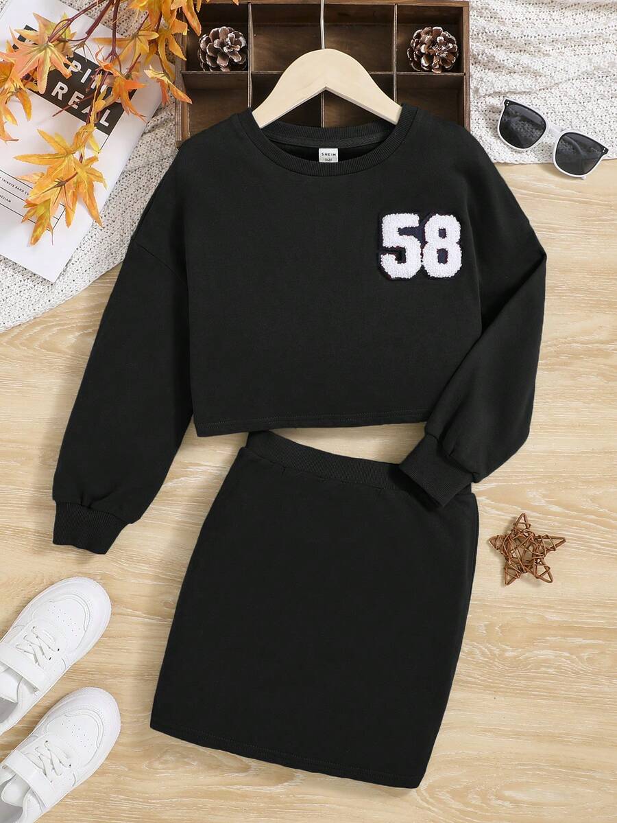 SHEIN 女大童字母貼布落肩袖套頭衫&半身裙 - 黑色 - 查看 1