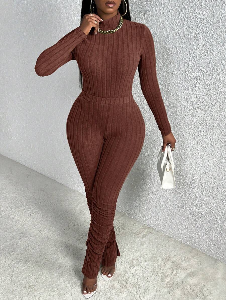 Slaydiva Áo thun dệt kim gân dài tay cổ lọ nhỏ Slayr Casual Home và quần xếp ly xẻ tà màu đỏ nâu sọc chải dành cho nữ Bộ đồ bó sát hai mảnh - màu nâu - Xem 1