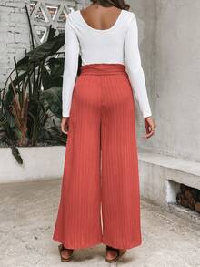 SHEIN VCAY Quý cô Màu thuần To lớn Tròn Vòng cổ Áo thun Với Thắt lưng túi giấy Thắt lưng Và Quần ống rộng Hai chiếc Bộ - Nhiều màu - Xem 2