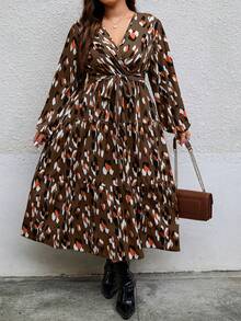 SHEIN LUNE 大碼圖案燈籠袖V領洋裝在隨機圖案 - 棕色 - 查看 5
