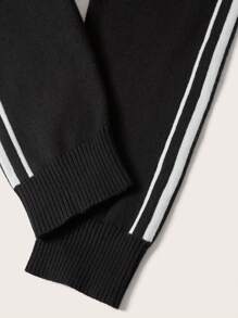 SHEIN EZwear 字母圖案側條紋半拉鏈短款毛衣 - 黑與白 - 查看 7