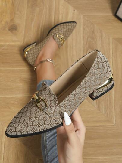 Tacchi con punta affusolata e design con fibbia metallica, mocassini alla moda, nuovi arrivi per primavera/autunno, scarpe flat