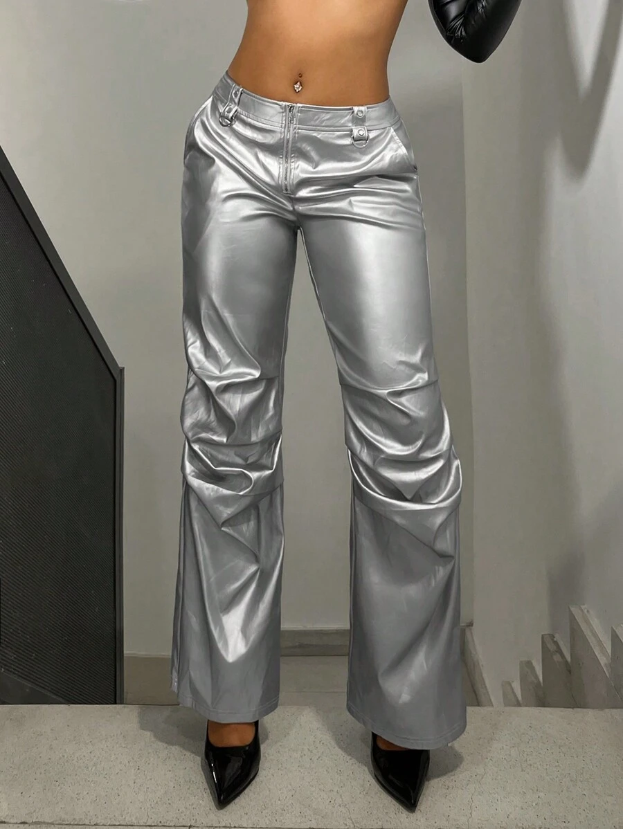 SHEIN ICON 褶邊喇叭PU皮革長褲 - 銀色 - 查看 1