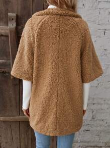SHEIN LUNE 西裝領開門襟絨毛外套無毛衣 - 卡其色 - 查看 2