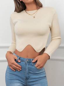 EURMUSE 素色不對稱下擺短款毛衣