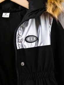 SHEIN 年轻女孩字母图案毛绒装饰连帽保暖衬里棉服 - 黑色 - 查看 4