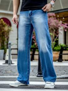 Manfinity Loose Fit Men's Bleached Straight Leg Jeans - Medium Wash - View 1