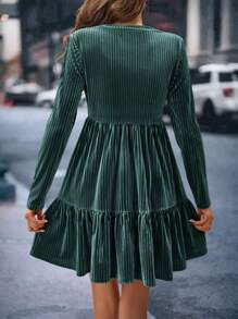 SHEIN Clasi Chất rắn Xù Hoa Sen Váy Smock - Màu xanh lá cây đậm - Xem 2