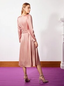 MOTF PREMIUM 方領褶皺腰身連衣裙 - 粉色 - 查看 8