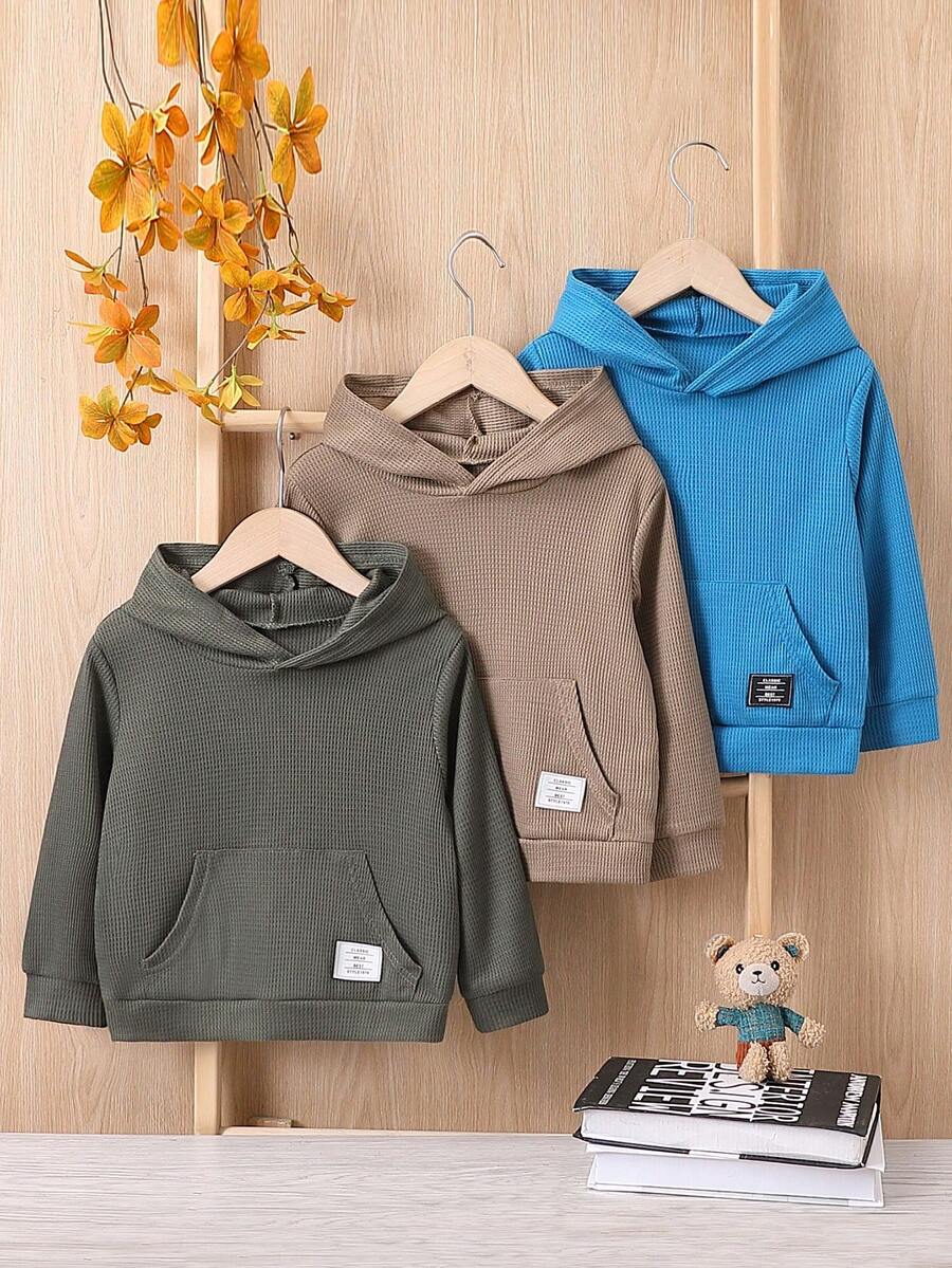 男童三件套字母贴袋鼠口袋卫衣 - 彩色 - 查看 1