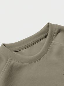 RueChic Men Geo Embroidery Raglan Sleeve Sweatshirt - Khaki - View 3