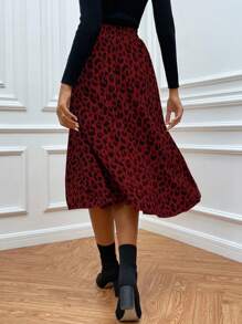 Ellegaria. Falda campana con estampado de leopardo sin cinturón para ropa de Año Nuevo - Rojo - Ver 2