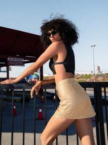 SHEIN Haute 金屬pu皮短裙,帶蓋細節 - 金色 - 查看 2