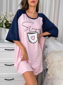 Cà phê & Đồ họa Chữ cái Tay Raglan Váy ngủ - Hồng - Xem 1