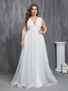 Faeriesty Plus Plunging Neck Ruched Mesh Formal Dress Plus Size White Elegant Prom Evening Wedding Guest Gown, For Graduation, Dinner - White - View 3