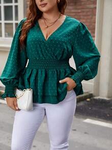 Celure 大碼圓點燈籠袖荷葉邊下擺襯衫 - 墨綠色 - 查看 3