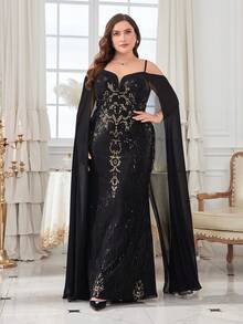 Plus Cold Shoulder Cloak Sleeve Sequin Prom Dress With Cape - Black - View 5
