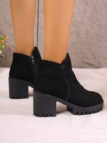 Women's Ankle Boots And Short Boots - Black - View 3