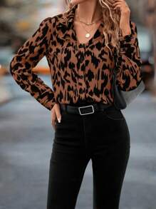 SHEIN Clasi 滿版印花前紐扣襯衫 - 棕色 - 查看 6