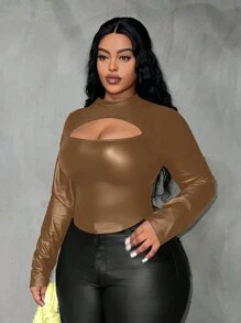 Slaydiva Plus Cut Out Front Mock Neck Tee
