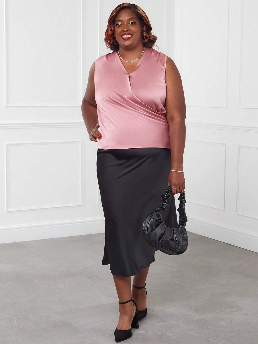 BizChic Plus Solid Mermaid Skirt Without Belt - Black - View 1