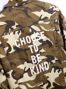 Manfinity EMRG Nam Ngụy trang In Frayed Áo khoác denim - Nhiều màu - Xem 6