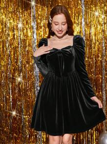 Garota Adolescente Gola Sweetheart Manga Gigot Veludo Vestido - Preto - Visão 6