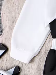 SHEIN 女小童字母圖案不對稱下擺連帽衫&吊帶上衣和運動褲 - 黑與白 - 查看 4