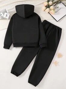 SHEIN 女孩寬鬆舒適2入組黑色簡約印花休閒度假套裝 - 黑色 - 查看 2