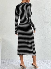 Chiquease Striped Print Ruched Front Split Thigh Dress Maxi Women Outfit - Black and White - View 2