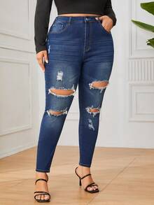 SHEIN Privé Plus Size Ripped Skinny Jeans With Diagonal Pockets - Dark Wash - View 5