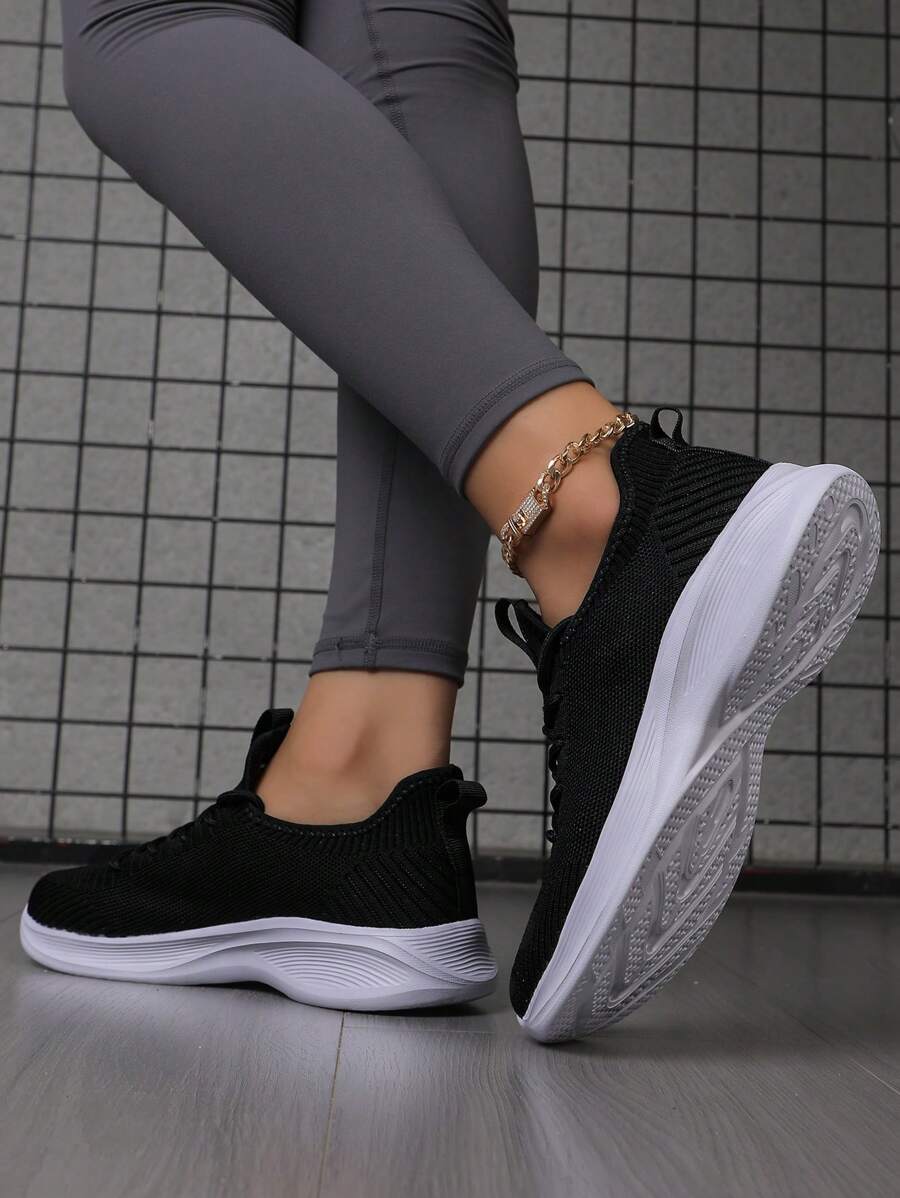 女款跑步鞋滑動運動鞋,全季節休閒運動鞋 - 黑與白 - 查看 1