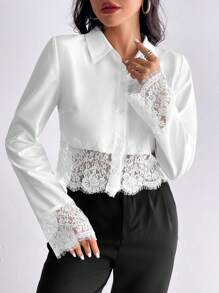 SHEIN Privé 蕾絲袖口下擺短款襯衫 - 白色 - 查看 1