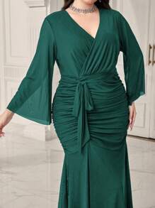 Modelyn Vestido Plisado De Talla Grande Para Mujer Con Dobladillo De Volantes Y Mangas Acampanadas - Verde Oscuro - Ver 7