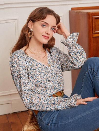 SHEIN Frenchy Lace Trim Embroidery Mesh Back Ditsy Floral Blouse Winter Vacation Flower
