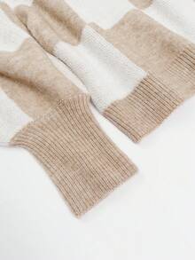 女式棋盘格图案落肩高领长袖灯笼袖毛衣 - 卡其色 - 查看 4