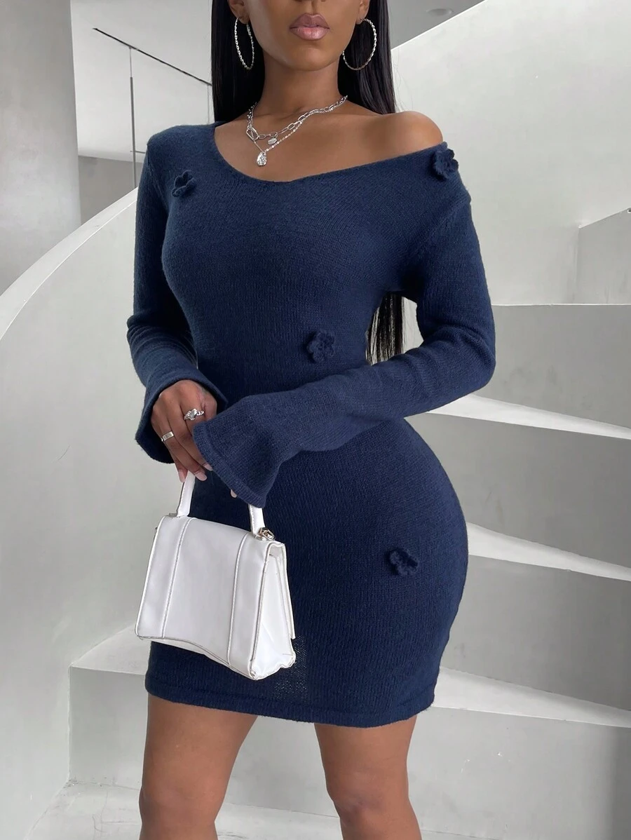 Zolique Solid V-neck Stereo Flower Sweater Dress - Black - View 1