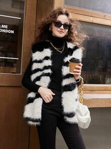 Zebra Striped Pattern Fuzzy Vest Coat - Black and White - View 3