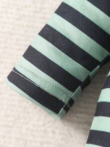 SHEIN Baby Boy 2pcs Striped & Cartoon Graphic Button Front Jumpsuit - Multicolor - View 3