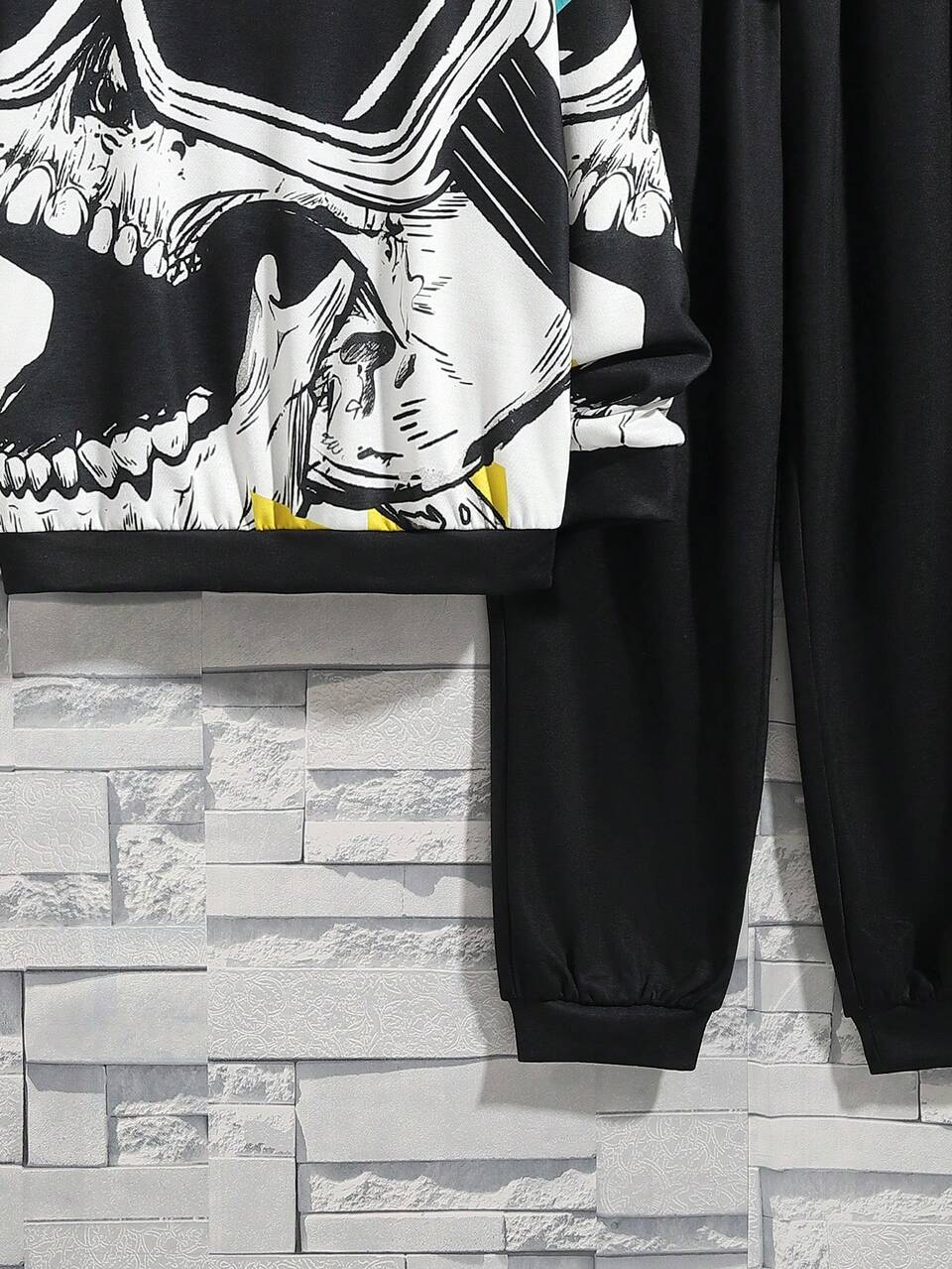 Boys And Girls Casual Printed Pattern Hooded Pullover Top Solid Color Pants Knitted Two-piece Set