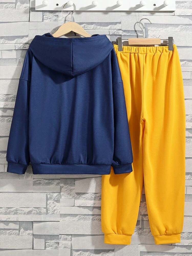 Boys' Casual Knitted Hoodie Sweater With Animal Pattern Print And Plain Trousers Set