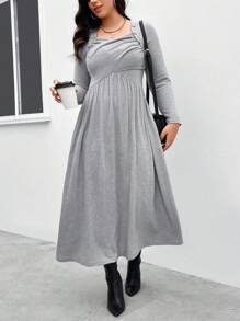 SHEIN LUNE 秋季大码纯色方领 A 字形连衣裙 - 灰色 - 查看 1