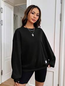 SHEIN EZwear 素色字母補丁細節落肩袖加絨內裏運動衫 - 黑色 - 查看 5