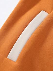 Manfinity Men Letter Graphic Striped Trim Drop Shoulder Varsity Jacket - Yellow - View 4