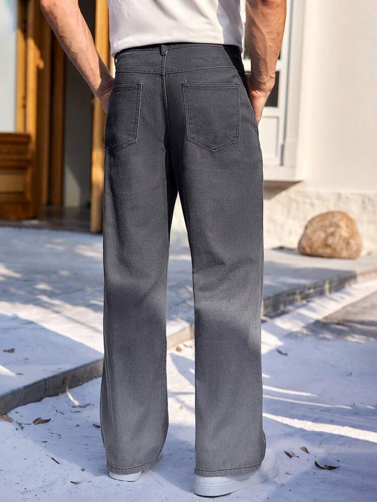 Loose Fit Men's Straight Leg Jeans