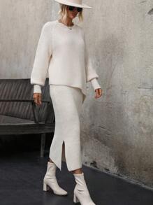 SHEIN LUNE Raglan Sleeve Sweater & Split Hem Knit Skirt