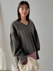 FRIFUL Women's V-Neck Drop Shoulder Sleeve Sweatshirt,Fall Clothes - Grey - View 8