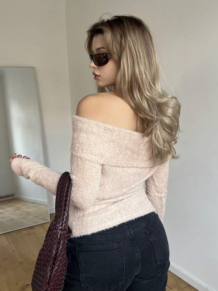 Off Shoulder Split Hem Tee