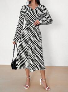 SHEIN Unity Vestido con estampado de cheurón - Blanco y Negro - Ver 5