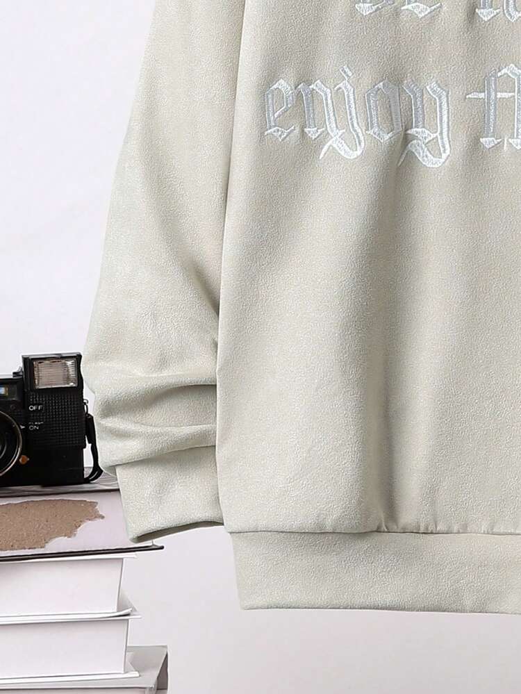 Tween Boy Embroidery Slogan Pattern Drop Shoulder Sweatshirt